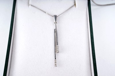 Lot 213 - A diamond drop pendant necklace