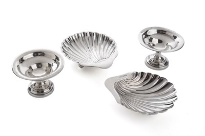 Lot 1046 - A pair of late Victorian silver shell form dishes; and a pair of bon-bons