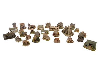 Lot 343 - A collection of Lilliput Lane and other decorative models