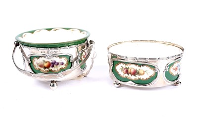 Lot 1071 - A set of two Royal Worcester bon-bon dishes