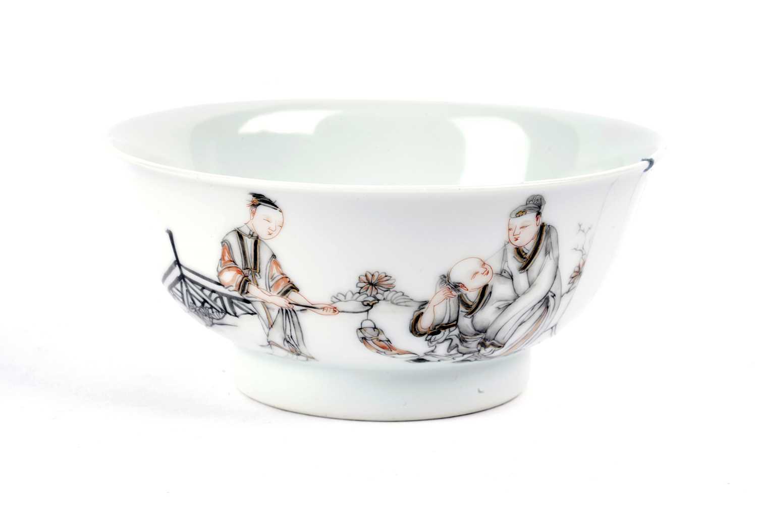 Lot 857 - A Chinese 'en grisaille' bowl