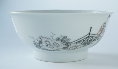 Lot 857 - A Chinese 'en grisaille' bowl