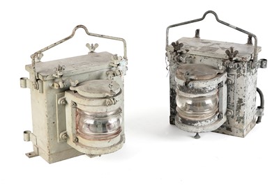 Lot 665 - A pair of mid-20th Century ship's masthead lights