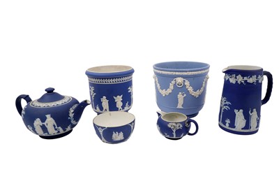 Lot 359 - A collection of Wedgwood Jasperware; and a selection of other decorative ceramics