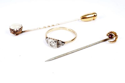 Lot 271 - A diamond ring; and two stick pins