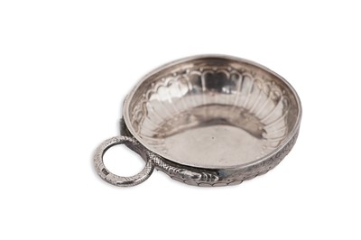 Lot 46 - An early 18th century (louis XV) French silver wine taster