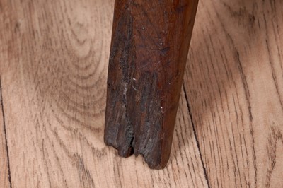 Lot 81 - A pair of Edwardian inlaid walnut tub armchairs