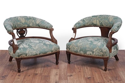 Lot 81 - A pair of Edwardian inlaid walnut tub armchairs