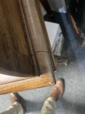 Lot 60 - A Gillows style washstand; and a similar side table