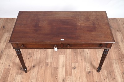 Lot 60 - A Gillows style washstand; and a similar side table