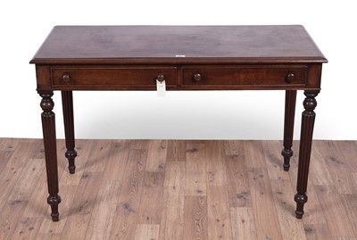 Lot 60 - A Gillows style washstand; and a similar side table