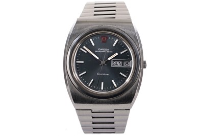 Lot 516 - Omega Megaquartz 32KHz: a stainless-steel cased wristwatch