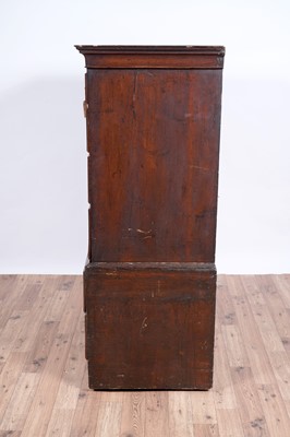 Lot 78 - A George III mahogany chest on chest