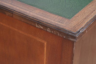 Lot 73 - An Edwardian inlaid mahogany ladies writing desk