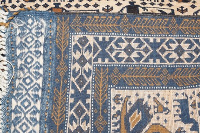 Lot 166 - A Baluchi rug