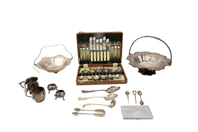 Lot 450A - ﻿A selection of early 20th Century and later silver plated wares