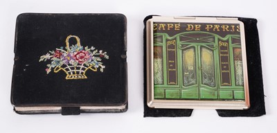 Lot 213 - Vintage powder compacts; and a pair of opera glasses by Iris of Paris