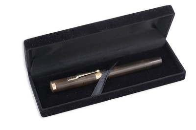 Lot 352 - A Swan hard rubber fountain pen