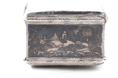 Lot 288 - An mid-18th century continental silver and niello work snuff box