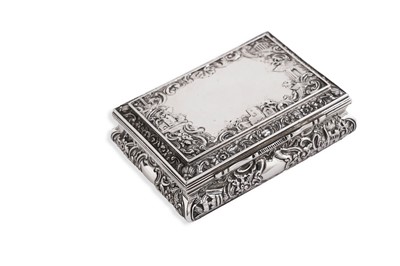 Lot 280 - A William IV Scottish silver snuff box