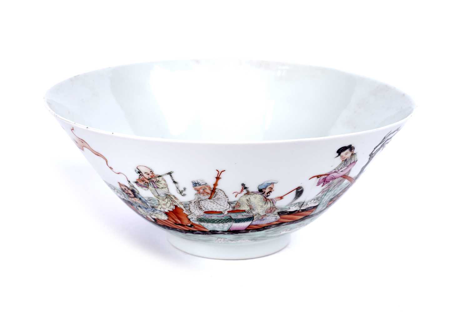 Lot 831 - A Chinese famille rose bowl