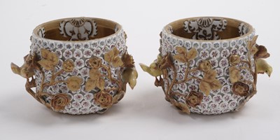 Lot 1008 - A pair of Meissen 'Schneeballen' covered cups and saucers