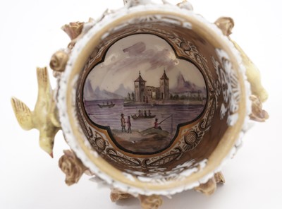 Lot 1008 - A pair of Meissen 'Schneeballen' covered cups and saucers