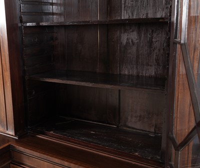 Lot 1266 - A large and impressive 19th Century mahogany breakfront bookcase
