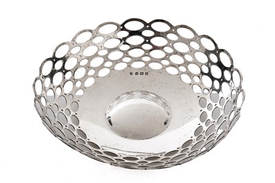 Lot 1086 - A George V silver bowl