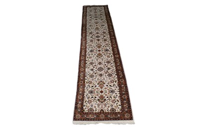 Lot 1232 - A hand-made Kashan runner