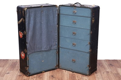 Lot 101 - The Oshkosh Trunk Co: an early 20th Century steamer/wardrobe trunk