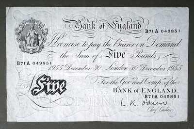 Lot 1287 - A Bank of England £5 'White Fiver' note