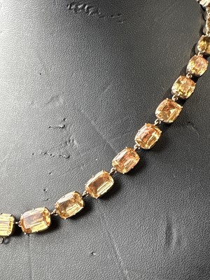 Lot 21 - A 19th Century golden topaz rivière necklace