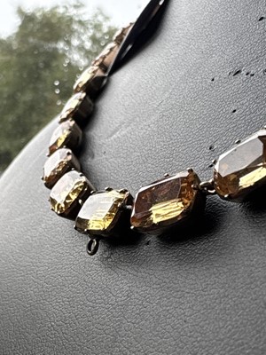 Lot 21 - A 19th Century golden topaz rivière necklace