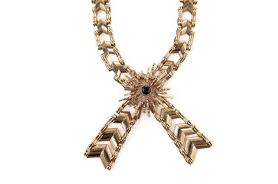 Lot 844 - A sapphire and 9ct yellow gold necklace