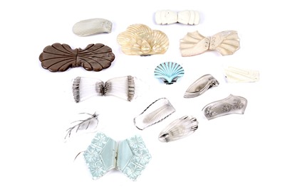 Lot 1509 - 1930s Art Deco seashell-inspired dress clips and buckles