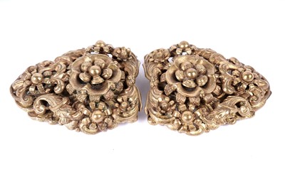 Lot 189 - Art Deco dress clips in matching pairs