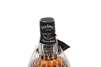 Lot 129 - A bottle of Jack Daniels Old Time No. 7 Tennessee Whiskey