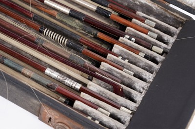 Lot 29 - A violin bow case and selection of thirteen bows