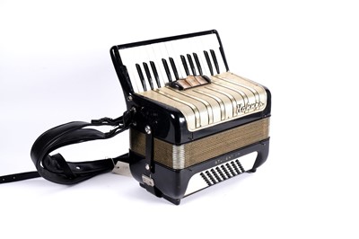 Lot 6 - A Hohner Student VM piano accordion