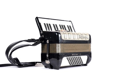 Lot 6 - A Hohner Student VM piano accordion