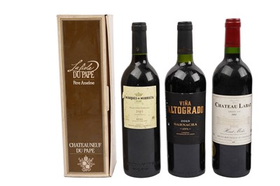 Lot 92 - A collection of wine