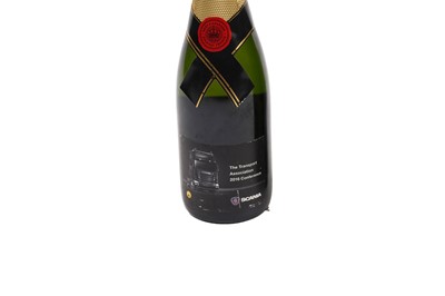 Lot 96 - A collection of champagne