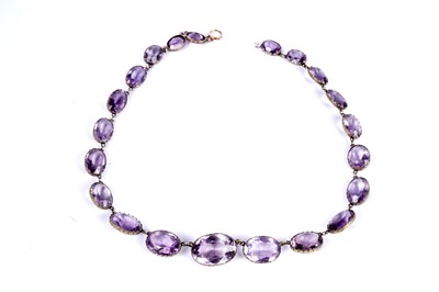 Lot 896 - A Victorian amethyst Riviera necklace