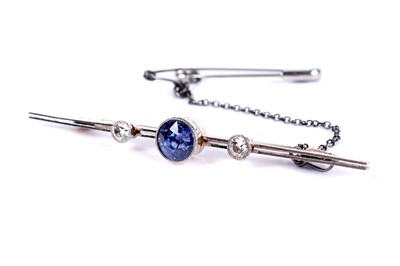 Lot 897 - A late Victorian sapphire and diamond bar brooch