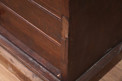 Lot 87 - An early 20th Century stained pine specimen chest of drawers