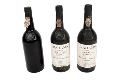 Lot 115 - Three bottles of Graham's vintage port