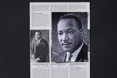 Lot 712 - A Martin Luther King Jnr signed and inscribed copy of September 1964 edition of Berlin magazine