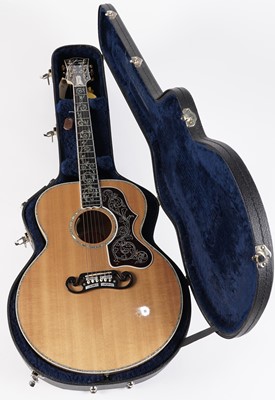 Lot 77 - A Gibson SJ 200 Custom Vine