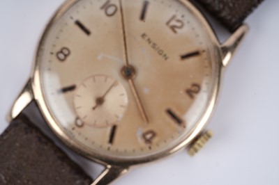 Lot 34 - An Ensign gentleman's 9ct yellow gold cased manual wind wristwatch